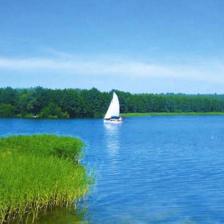 Holiday Home Close To The Lake Shore, Dabrowica Dabrowica  ภายนอก รูปภาพ